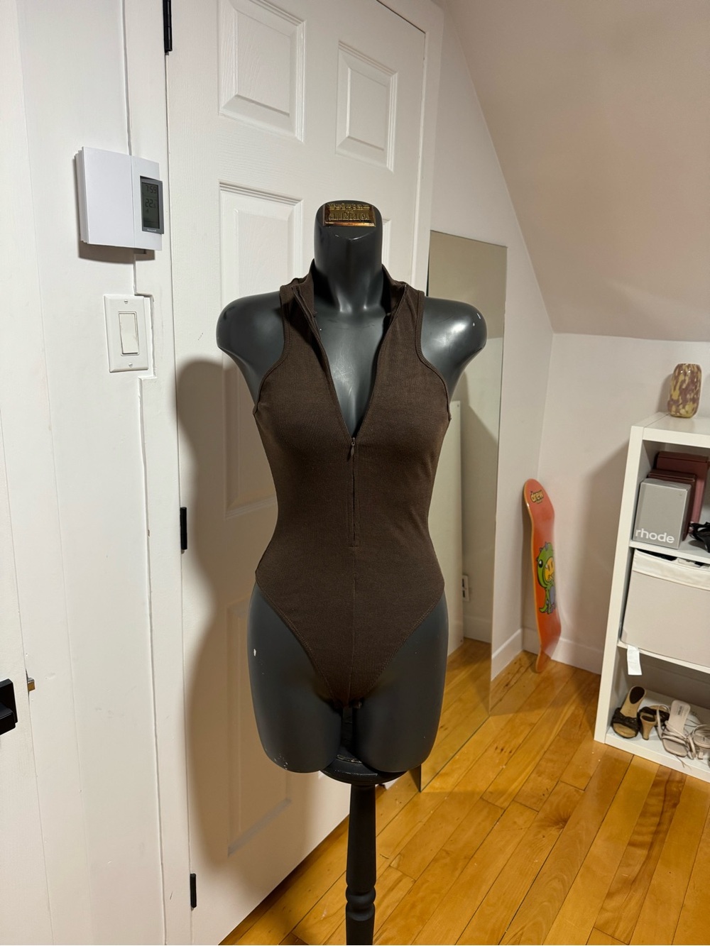 bodysuit - Picture 3 of 6
